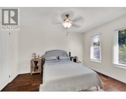 9 Iris Crescent, Brampton, ON L6Z3H8 Photo 21