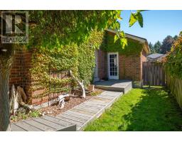 9 Iris Crescent, Brampton, ON L6Z3H8 Photo 38
