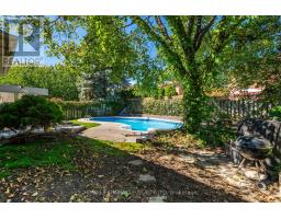 9 Iris Crescent, Brampton, ON L6Z3H8 Photo 45