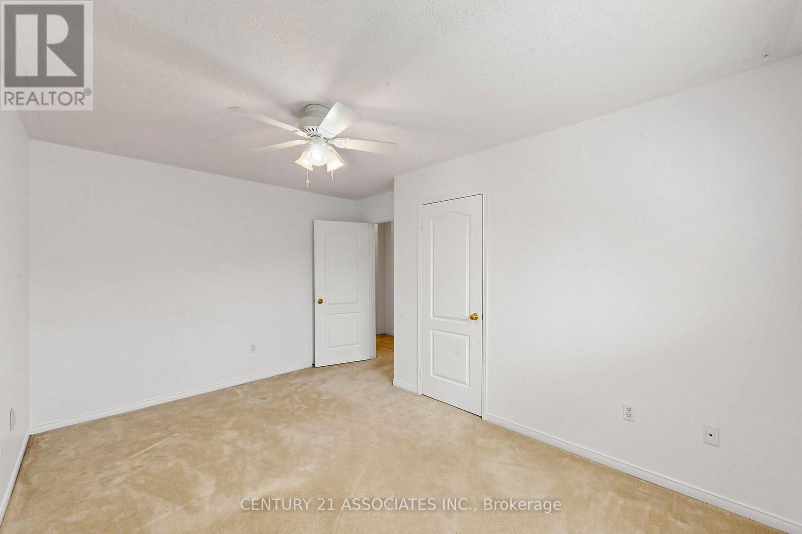 890 BLYLEVEN BOULEVARD - Image 40