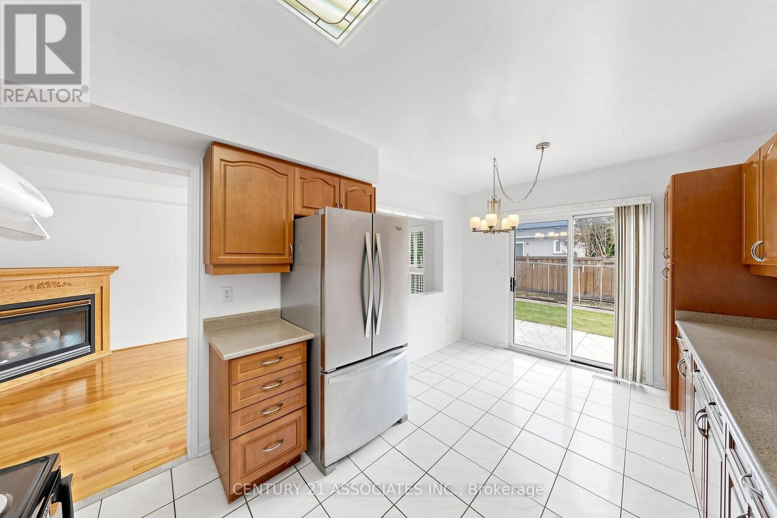 890 BLYLEVEN BOULEVARD - Image 17