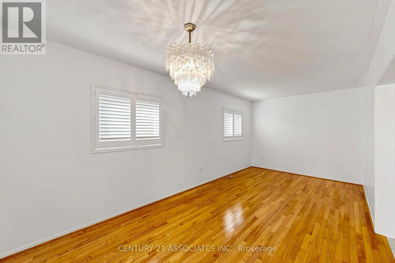 890 BLYLEVEN BOULEVARD - Image 23