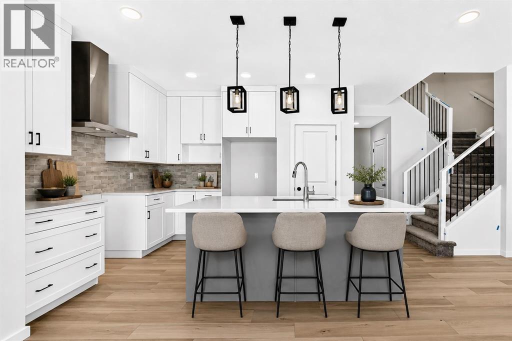 79 Creekside Rise SW, Calgary