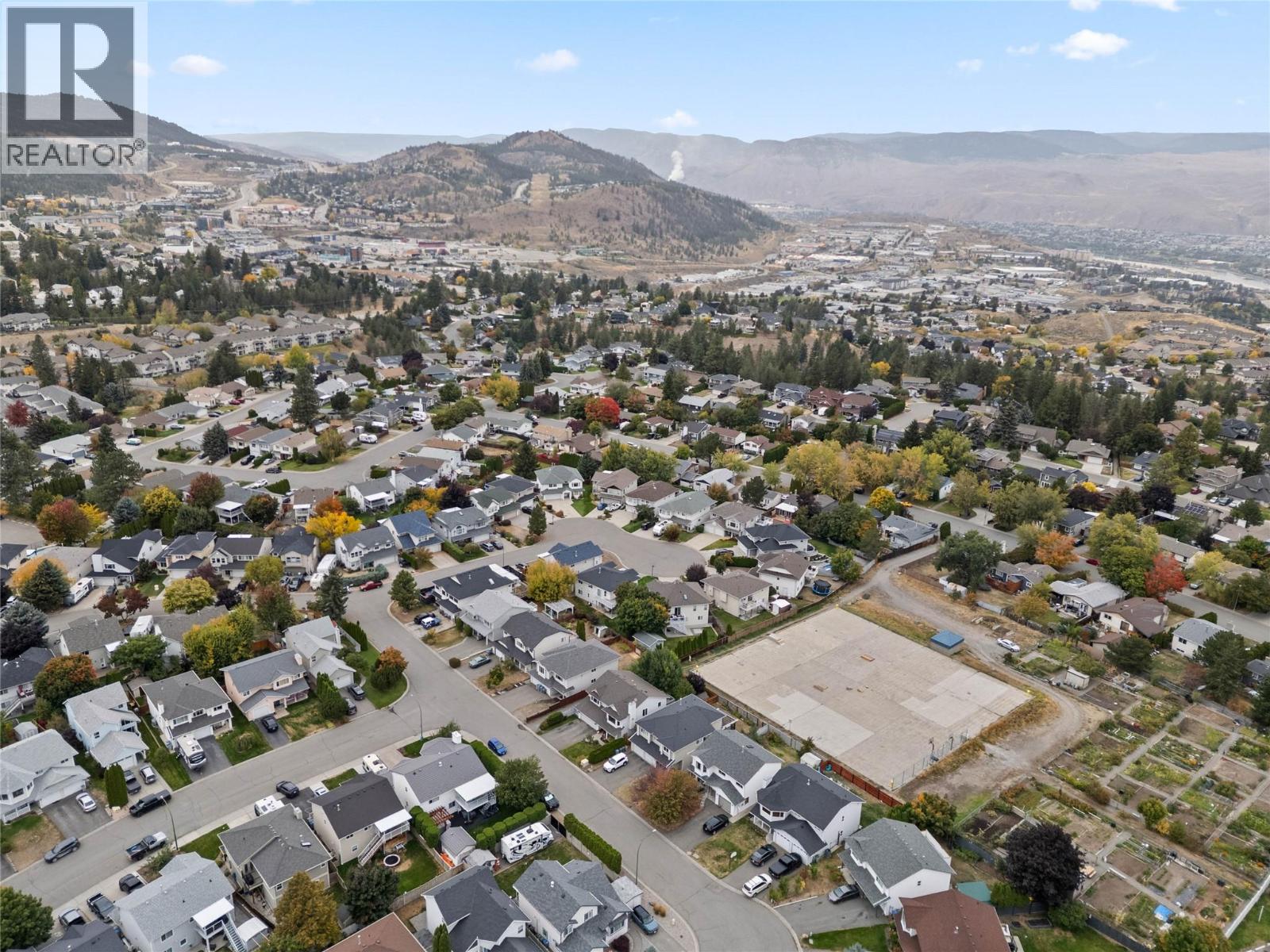 472 MALAHAT Place - 53
