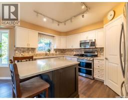 Family room - 412 4th Street E, Warman, SK S0K4S0 Photo 10