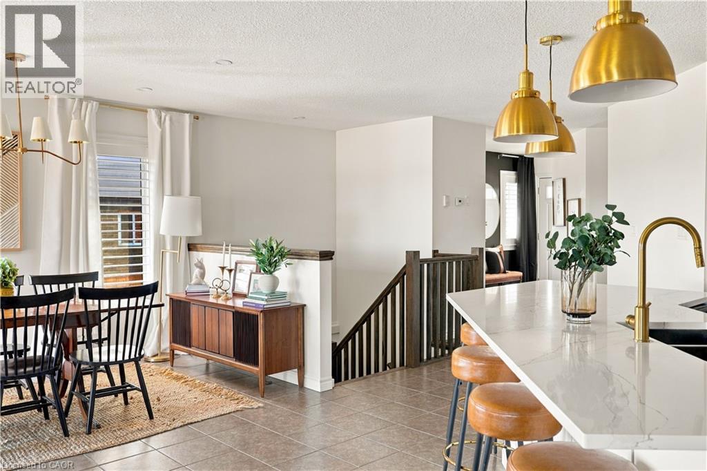 116 ENGLISH Crescent - Image 13
