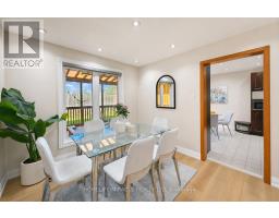 8 Loire Court, Toronto, ON M9V4Z7 Photo 12