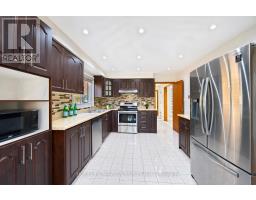 8 Loire Court, Toronto, ON M9V4Z7 Photo 15