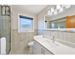 8 Loire Court, Toronto, ON M9V4Z7 Photo 36