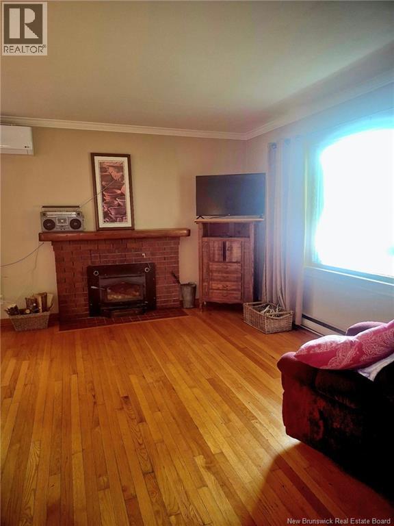 61 Carney Avenue - Image 12