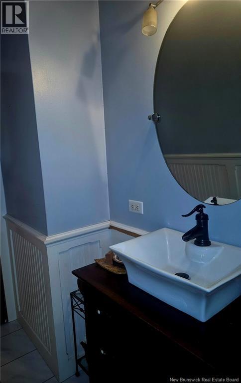 61 Carney Avenue - Image 8