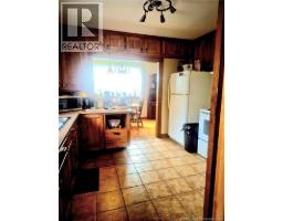61 Carney Avenue, photo 17