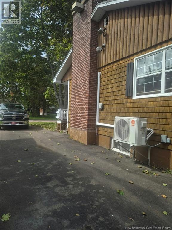61 Carney Avenue - Image 27