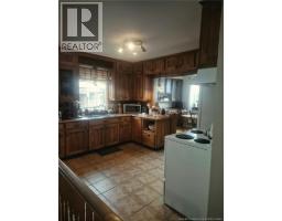 61 Carney Avenue, photo 16
