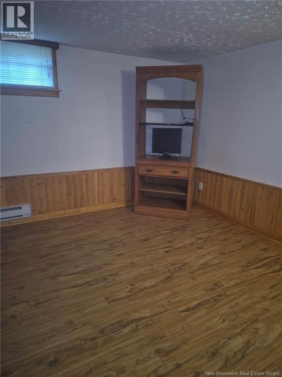 61 Carney Avenue - Image 33