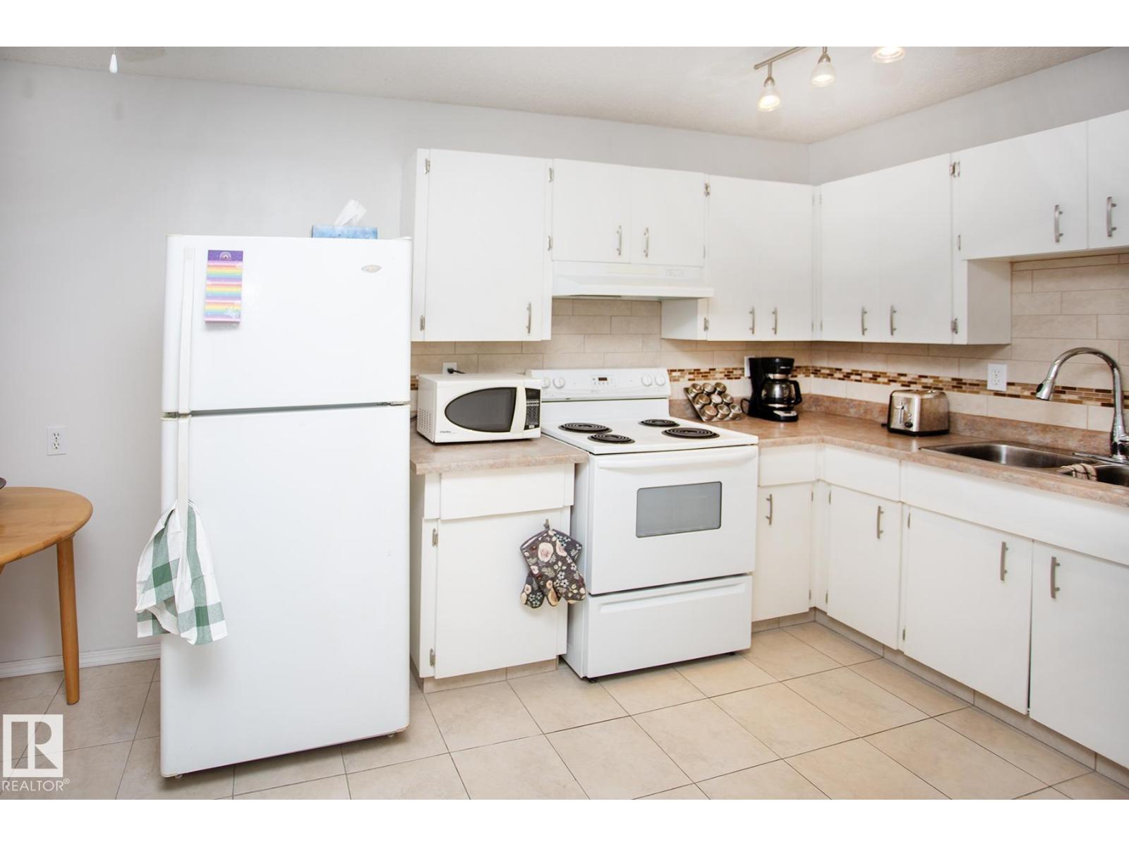 #407 9810 178 ST NW - 10