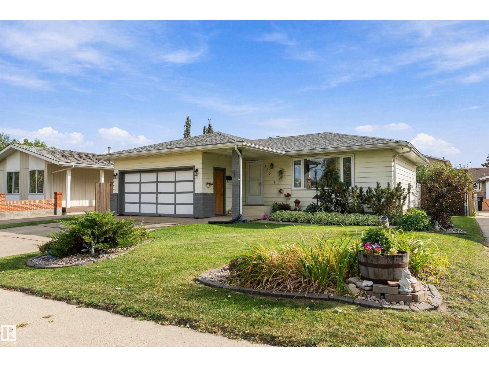 12211 147 AV NW - 1