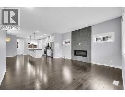 95 Redstone Park NE - photo 4