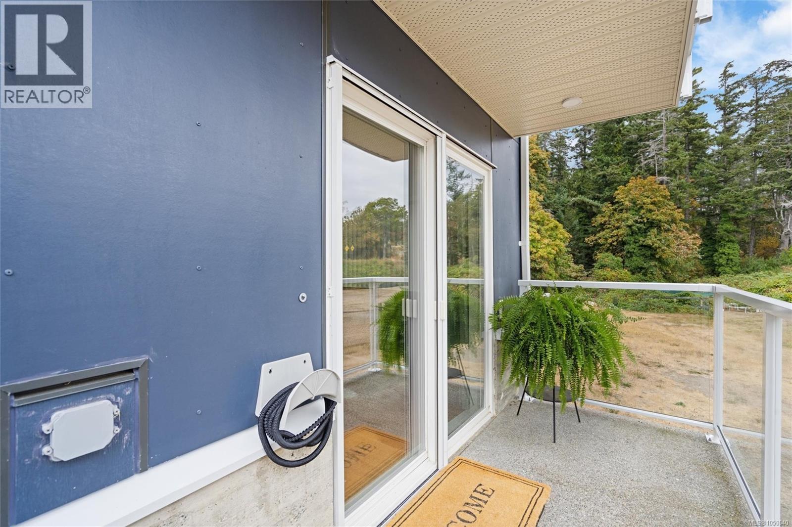#108 350 Belmont Road, Colwood, British Columbia, V9C1B1, Colwood, British Columbia — photo 3 of 5