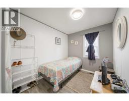 3pc Bathroom - 105 Heritage Drive, Okotoks, AB T1S1M4 Photo 8