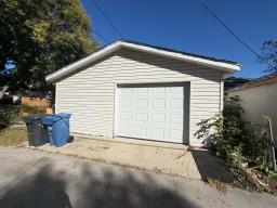418 Truro Street, Winnipeg, MB R3J2A4 Photo 32