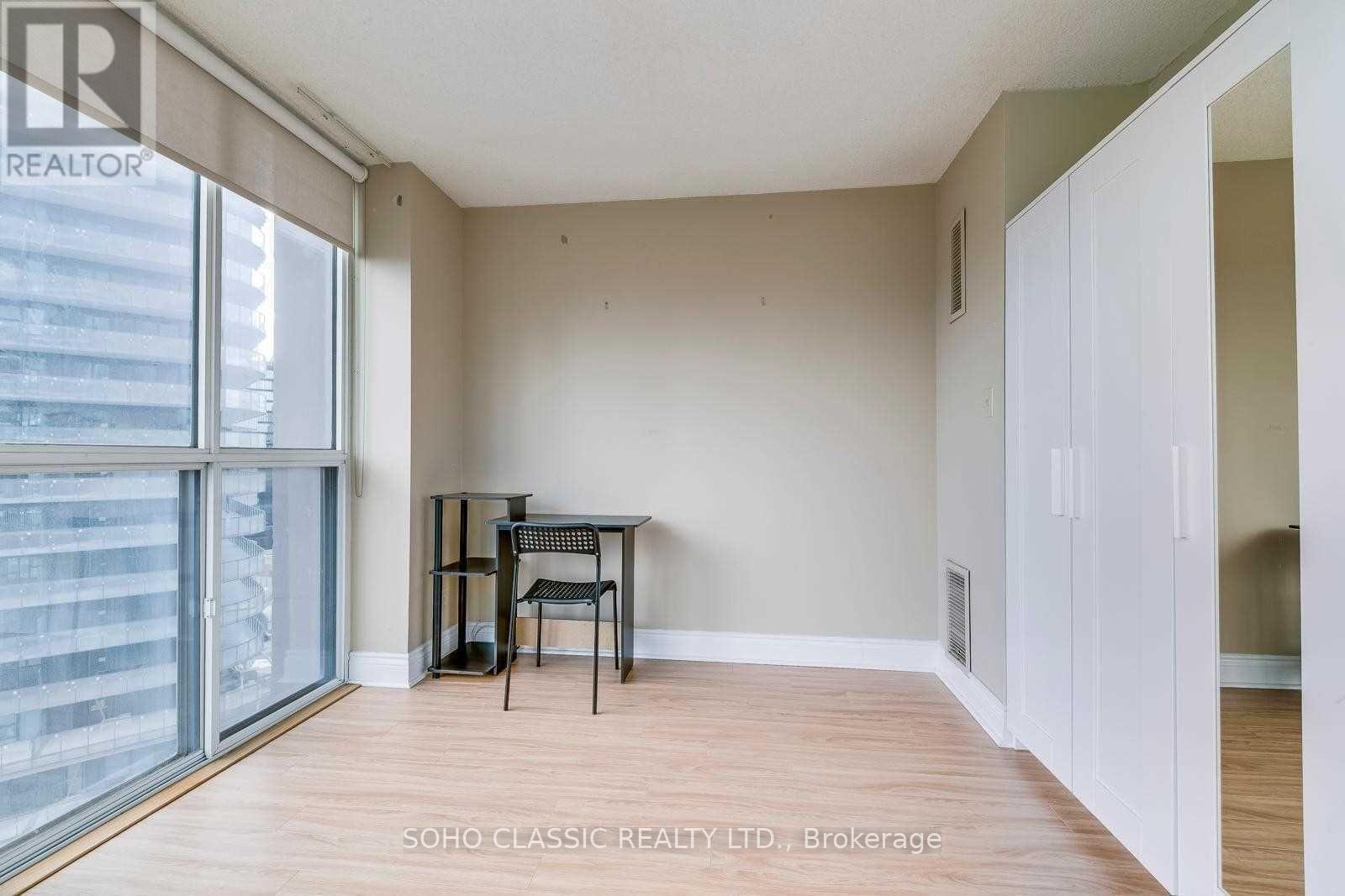 1811 - 24 WELLESLEY STREET W, Toronto (Bay Street Corridor) — photo 10