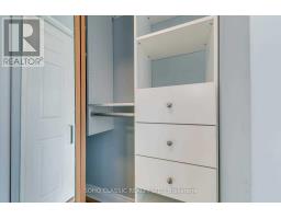 1811 - 24 Wellesley Street W, Toronto, ON M4Y2X6 Photo 15