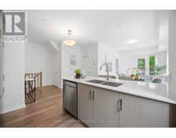 13 - 11 Honeycrisp Crescent, Vaughan, ON L4K0N6 Photo 15