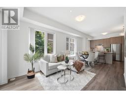 13 - 11 Honeycrisp Crescent, Vaughan, ON L4K0N6 Photo 7