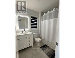 21 Catamaran Drive, Wasaga Beach, ON L9Z0J2 Photo 10