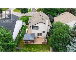 27 Reynier Drive, Brampton, ON L6Z1L1 Photo 9