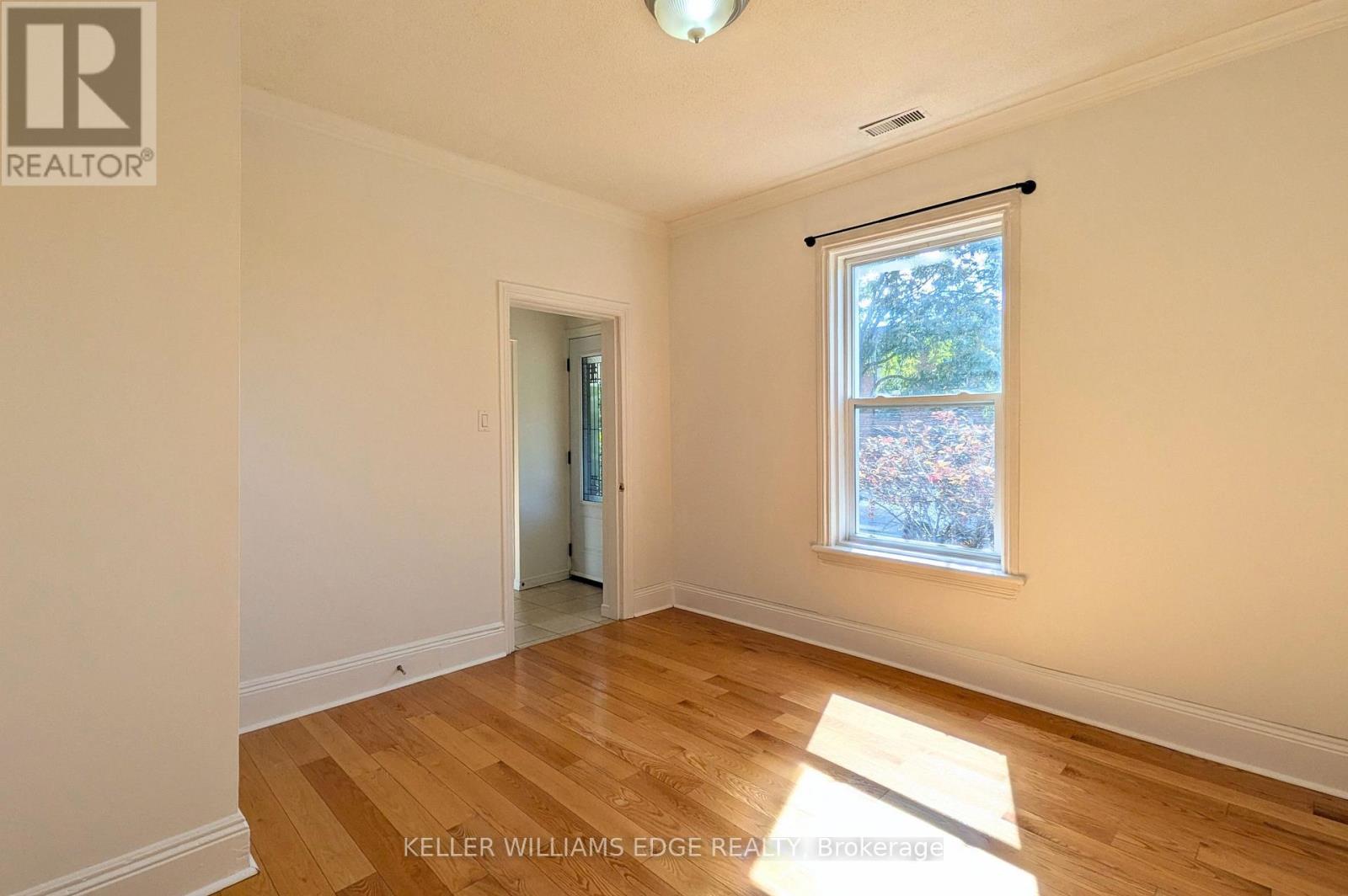 12 NELSON STREET, Hamilton (Strathcona) — photo 11