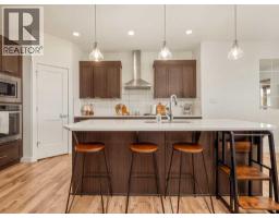 279 Northlander Bend W - photo 5