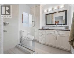135 Cantree Place Sw, Calgary, AB T2W2K2 Photo 24