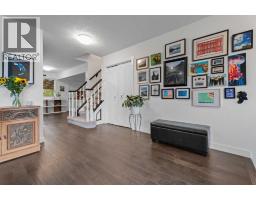Primary Bedroom - 135 Cantree Place Sw, Calgary, AB T2W2K2 Photo 6
