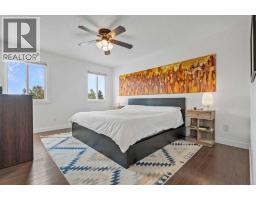 135 Cantree Place Sw, Calgary, AB T2W2K2 Photo 22