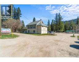 3063 Hornsberger Road Unit# 15, Salmon Arm, BC V1E4M1 Photo 40