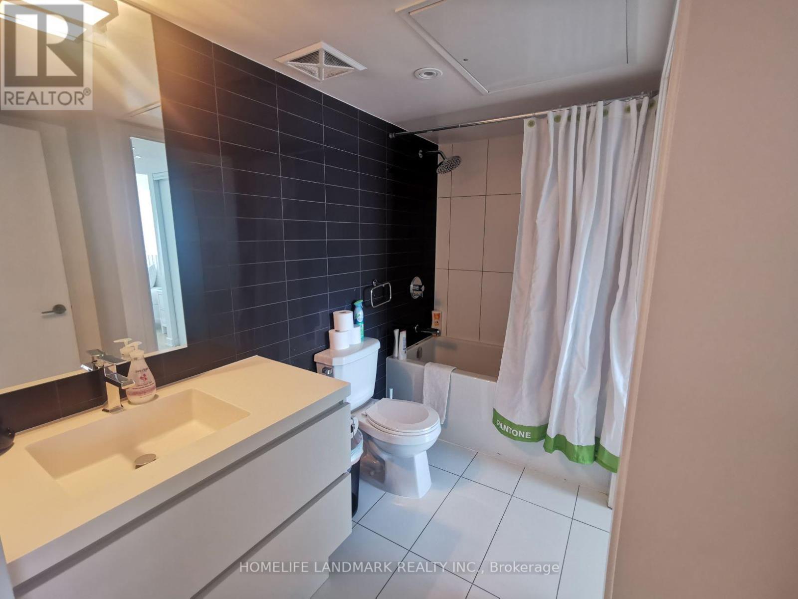 3611 - 85 QUEENS WHARF ROAD, Toronto (Waterfront Communities) — photo 4