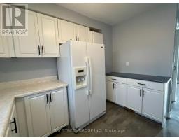 27 Lindsay Court, Barrie, ON L4M6G5 Photo 10