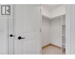 1304 - 345 Wheat Boom Drive, Oakville, ON L6H7X4 Photo 16