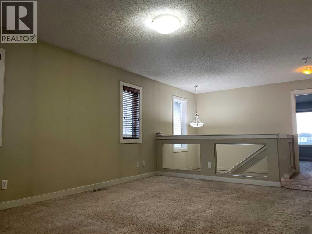 244 Skyview Shores Manor NE - photo 11