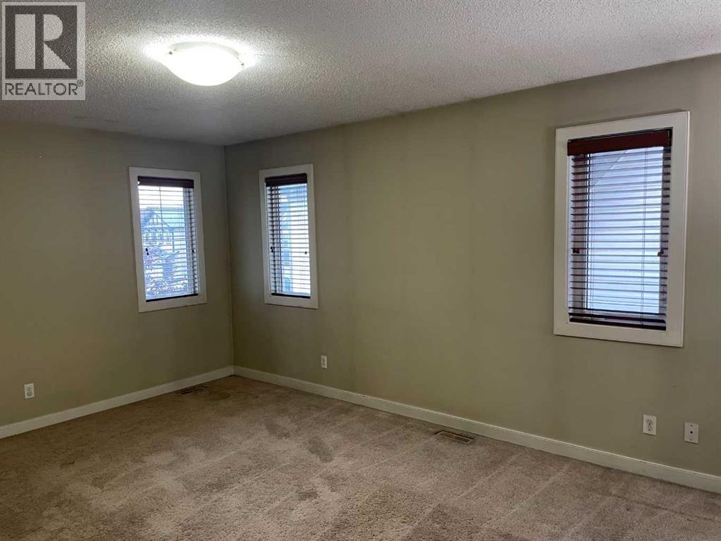 244 Skyview Shores Manor NE - photo 12