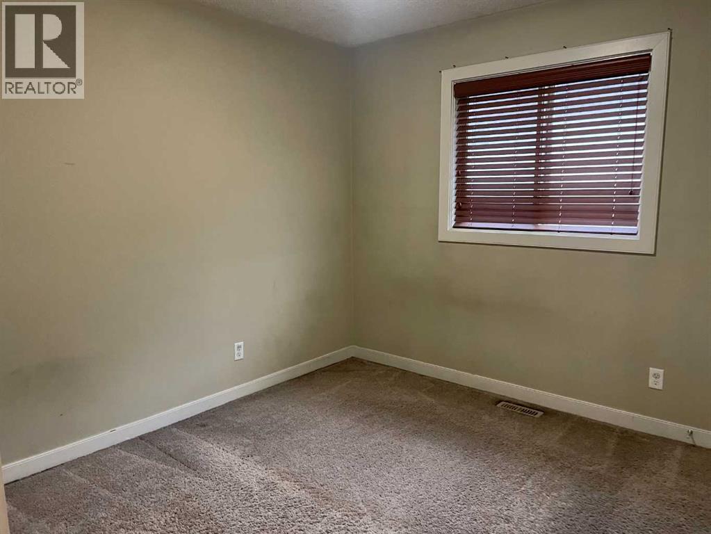 244 Skyview Shores Manor NE - photo 16