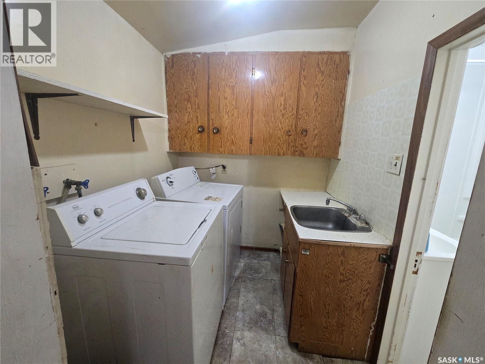 206 Osler STREET, Windthorst — photo 14