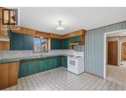 3987 Yellowhead Highway, Kamloops, BC V2H1K6 Photo 13
