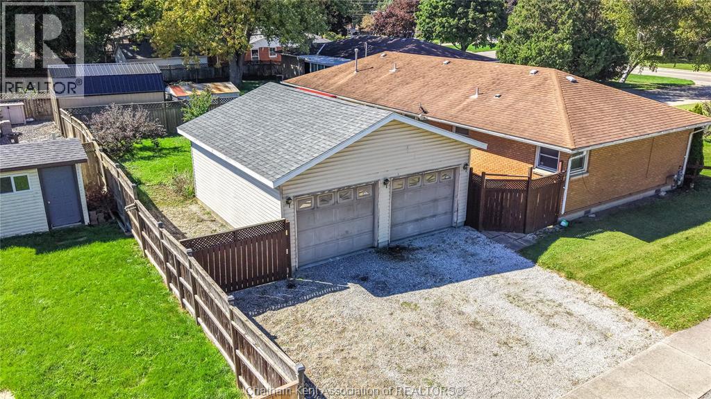 410 MCNAUGHTON AVENUE East - 33