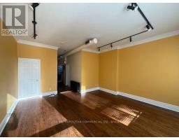 401 Spadina Avenue, Toronto, ON M5T2G6 Photo 13