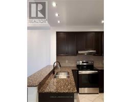 Ph. 802 - 8 Maison Parc Court, Vaughan, ON L4J9K5 Photo 15