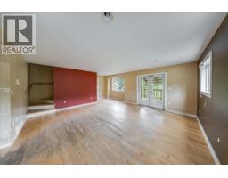 2018 Tarrys Road, Castlegar, BC V1N4N1 Photo 31