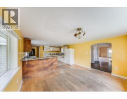 2018 Tarrys Road, Castlegar, BC V1N4N1 Photo 13
